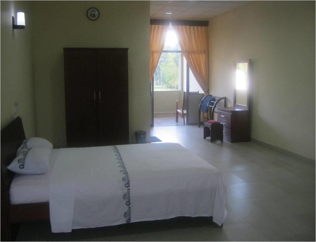 Gunners' Club - Minneriya Ruang foto